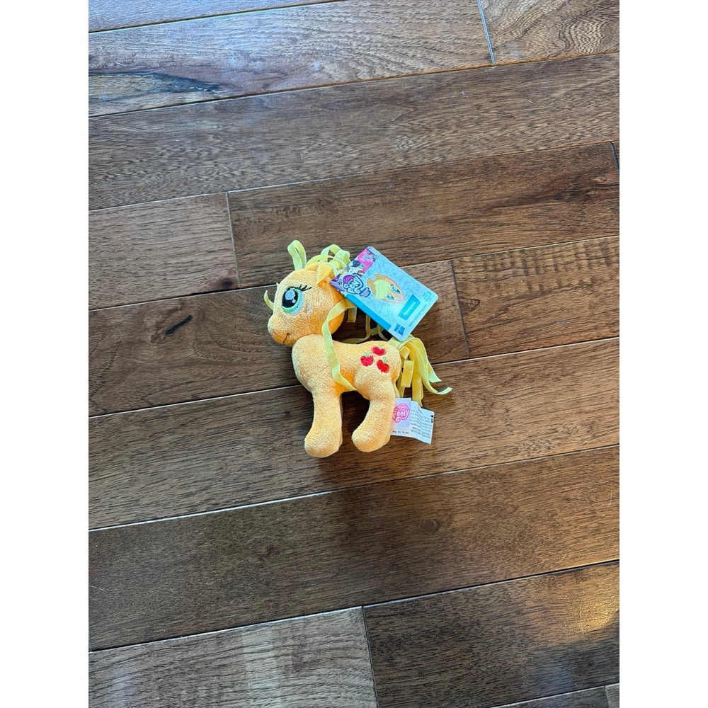 NWT My Little Pony Plush the movie 7 inch Applejack